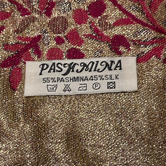 Fuschia and Gold Silk Blend Pashmina Scarf - Picture 6 of 6
